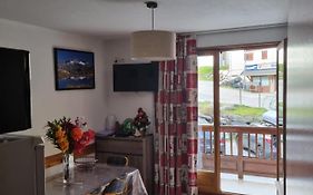 Agréable appartement de 6 pers au pieds des pistes ,wifi gratuit à Saint-Sorlin-d'Arves labelise 3 étoiles au gîte de France